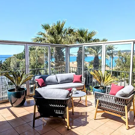 Vue Grande Terrasse A 2 Min A Pieds