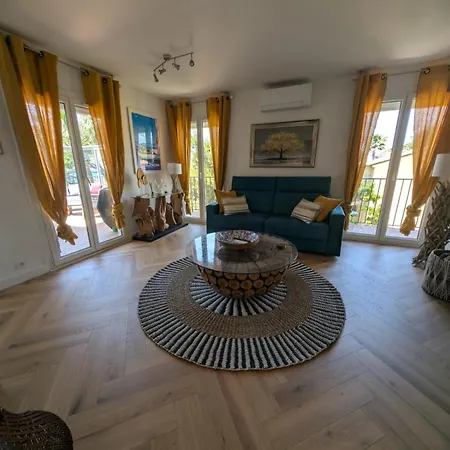 Vue Grande Terrasse A 2 Min A Pieds Lägenhet *